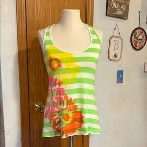 Vanity Green & White Floral Tank Top - Size Medium